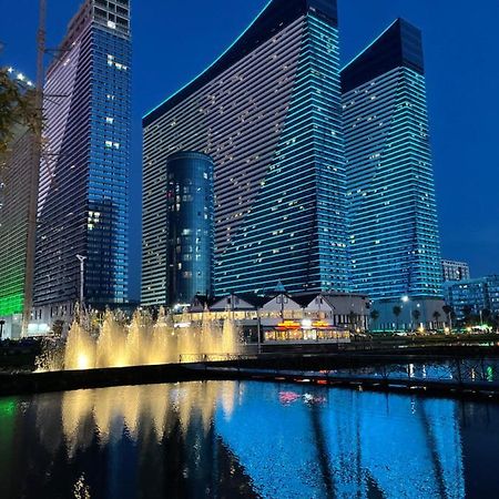 Hellobatumi Aparthotel Екстериор снимка
