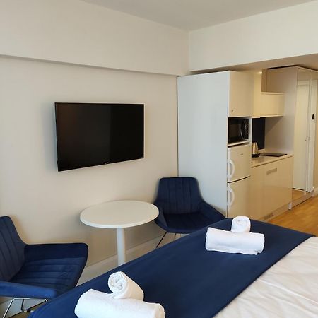 Hellobatumi Aparthotel Екстериор снимка